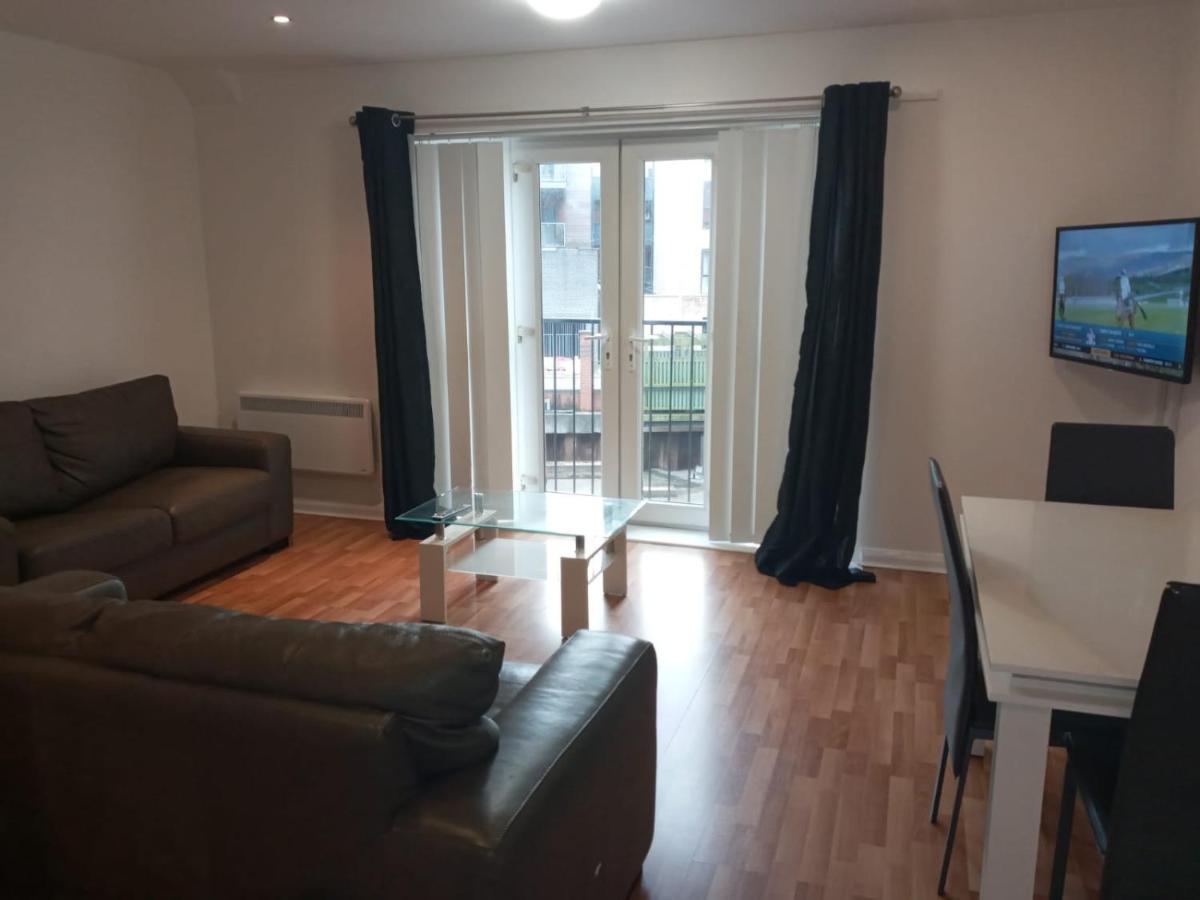 Freyas Apartment Manchester Exterior photo